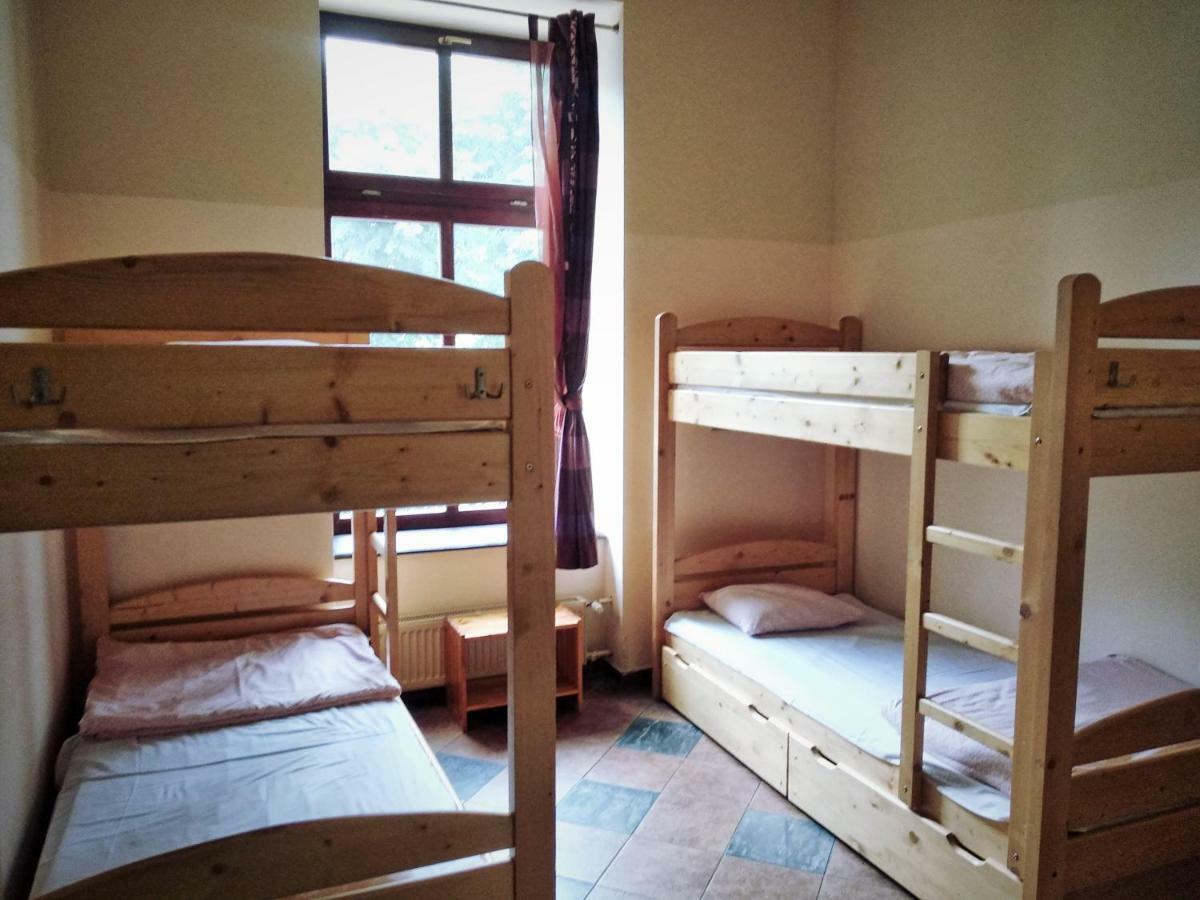 Music Hostel Piotrkowska Лодзь Экстерьер фото